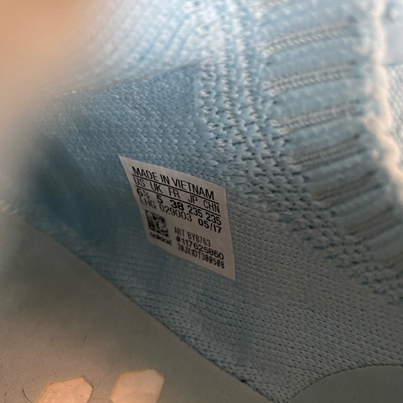 Adidas NMD R1 Primeknit “France” RARE COLOR - Picture 5 of 6